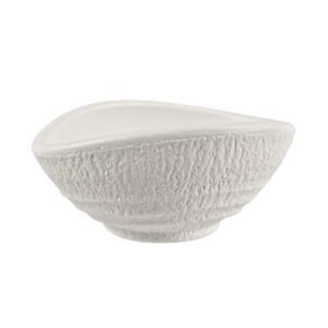 Conch-shaped rPET sauce dish with nacreous texture